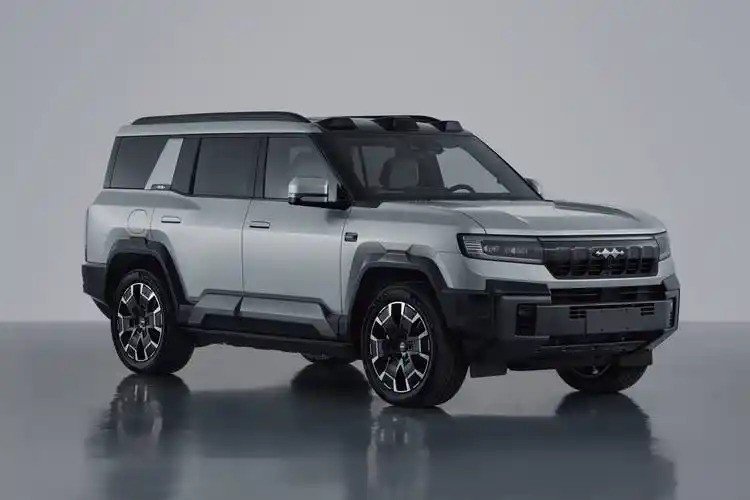 比亚迪推出4nm工艺定制座舱芯片BYD 9000，多款车型搭载(图3)