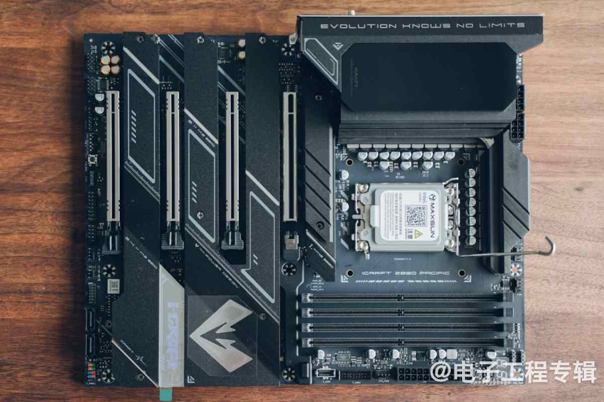 实测Arrow Lake台式机处理器：功耗低了，但有价值吗？(图8)