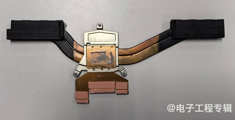 当代轻薄本拆解：探究异构+chiplet处理器的笔记本内部(图6)