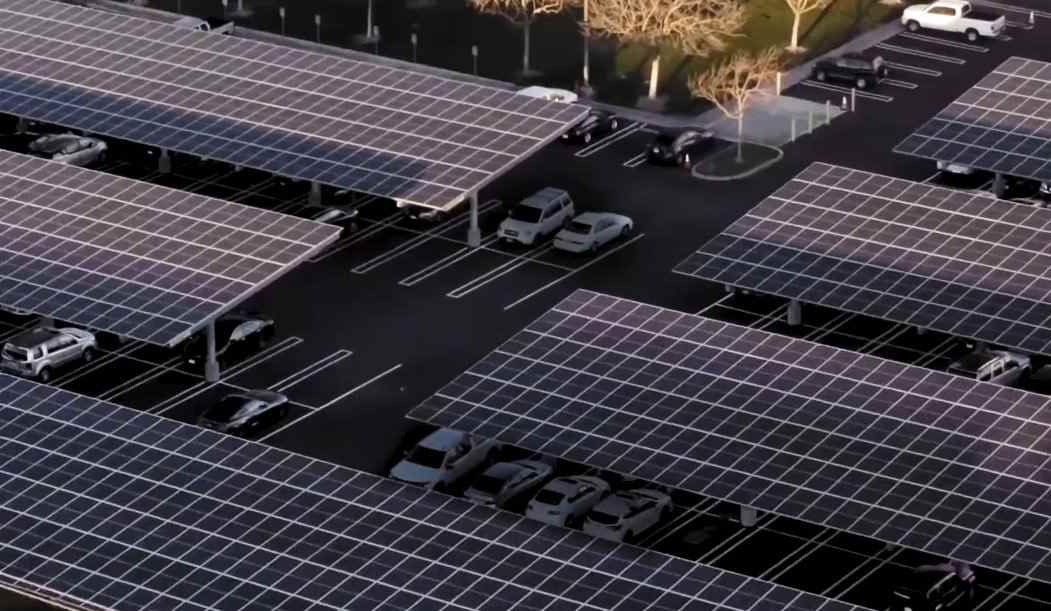 马斯克刷新世界首富记录:身家超过4000亿美元,未来看涨万亿美元(图4) 马斯克刷新世界首富记录:身家超过4000亿美元,未来看涨万亿美元(图4)