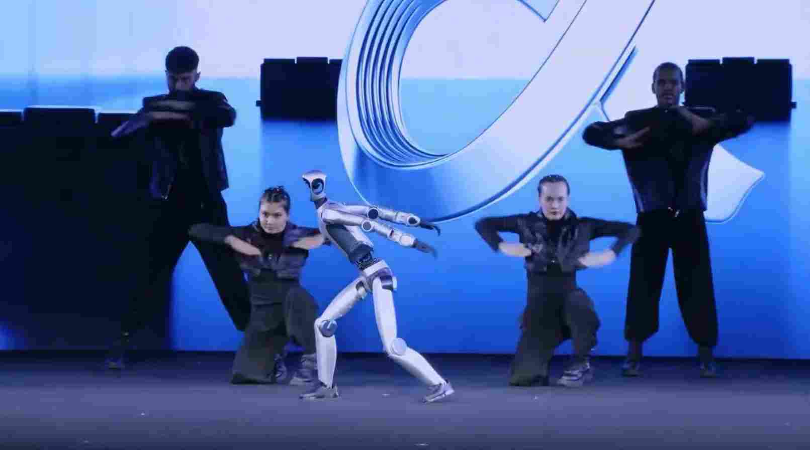 从折叠屏、机器人手机到人形机器人，荣耀MWC2026三箭齐发(图6)